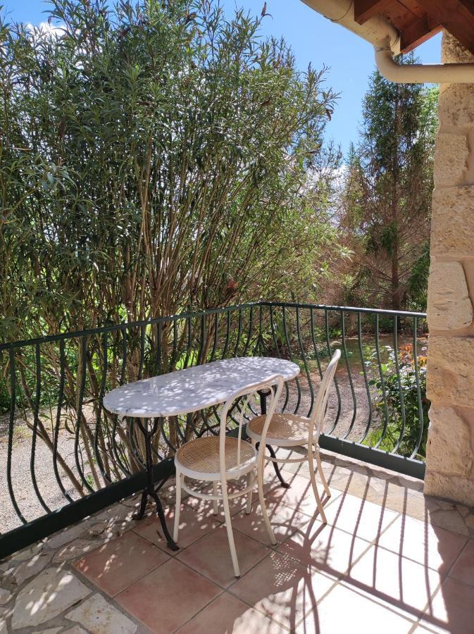 Gite De La Tride 2 Avec Terrasse Proche Du Centre Lectoure Exterior foto