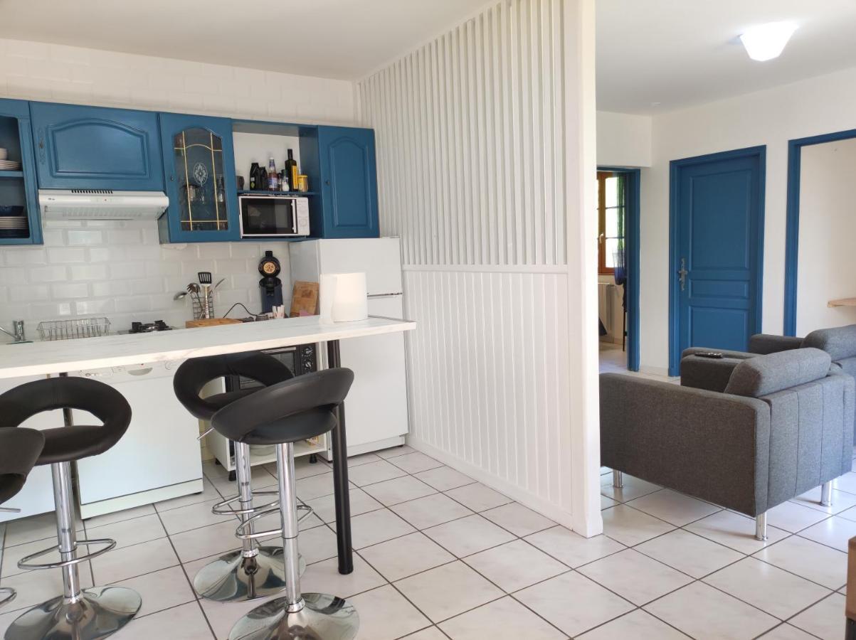 Gite De La Tride 2 Avec Terrasse Proche Du Centre Lectoure Exterior foto